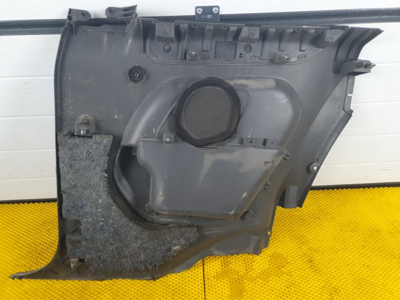 Обшивка салона Ford Focus 2006 2