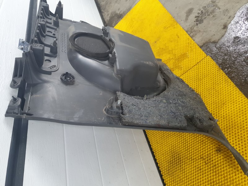 Обшивка салона Ford Focus 2006 2