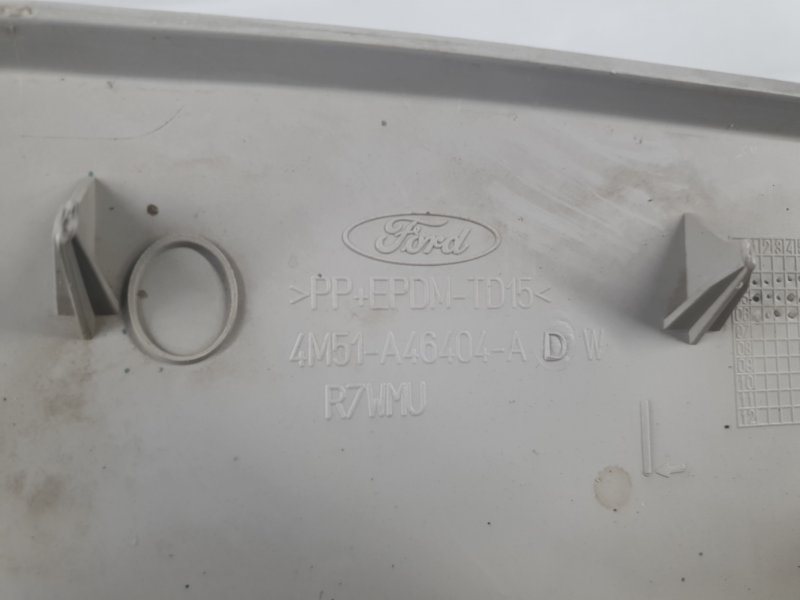 Обшивка багажника Ford Focus 2006 2