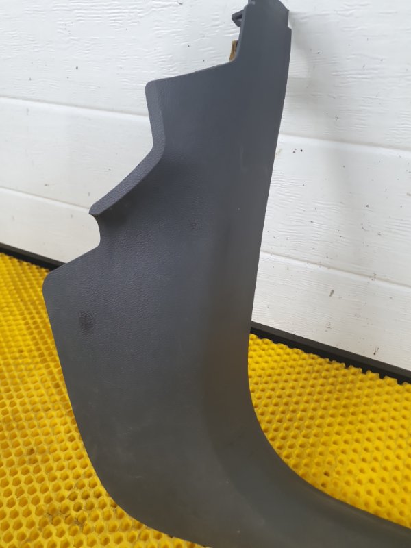 Накладка порога внутренняя Ford Focus 2006 2