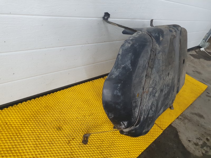 Защита топливного бака Volkswagen Touareg 2008 7L6