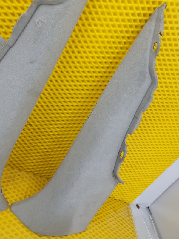 Обшивка стойки Ford Focus 2006 2