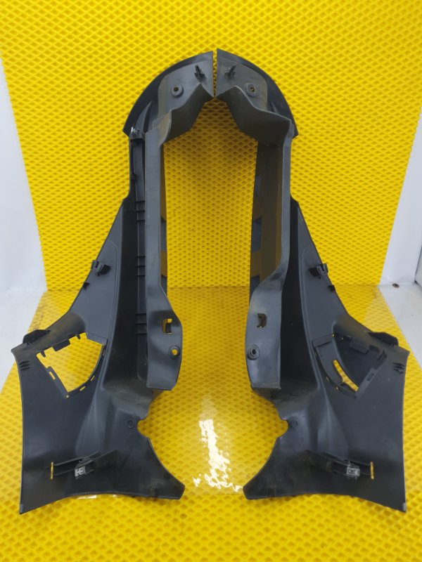 Обшивка багажника Ford Focus 2006 2