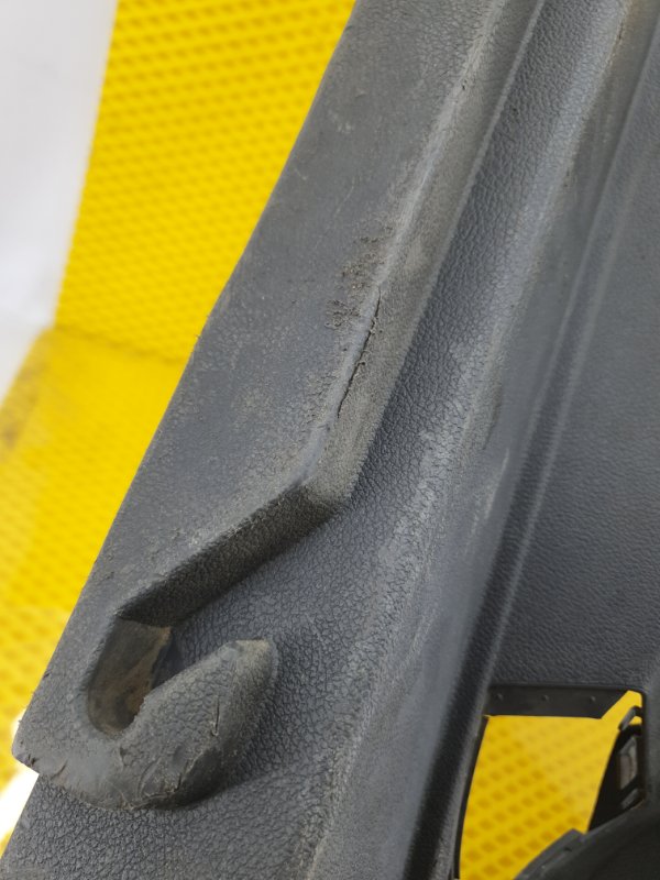 Обшивка багажника Ford Focus 2006 2