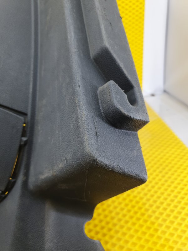 Обшивка багажника Ford Focus 2006 2