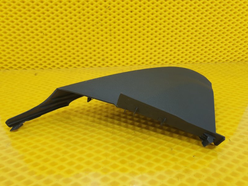 Накладка торпедо Ford Focus 2006 2