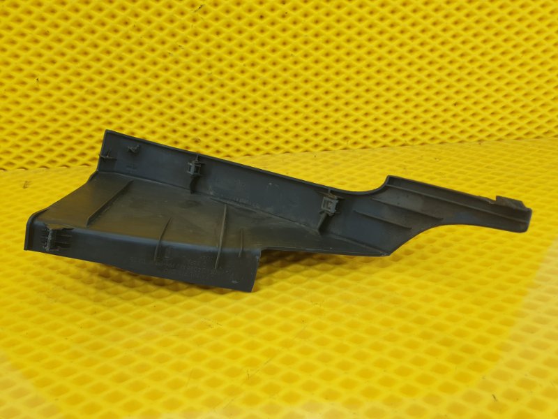 Накладка торпедо Ford Focus 2006 2