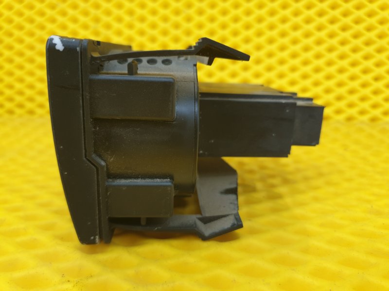 Блок управления светом Ford Focus 2006 2