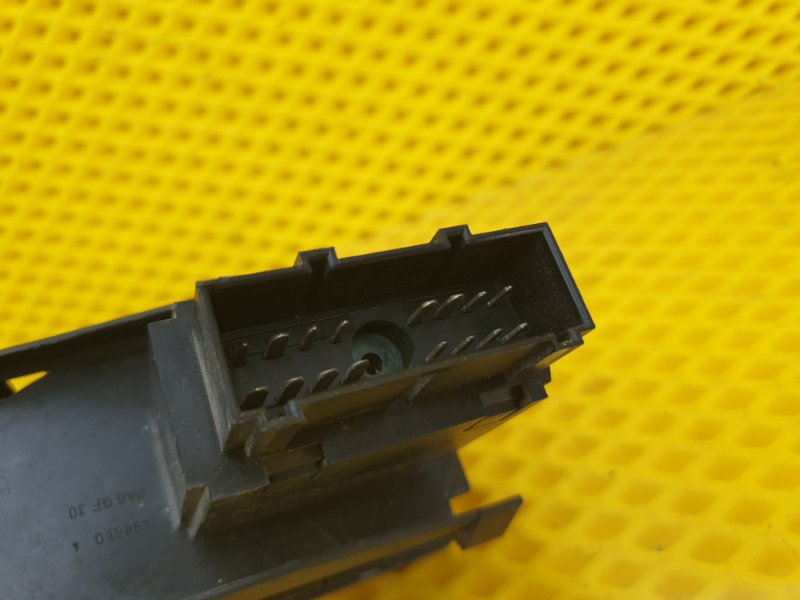 Блок управления светом Ford Focus 2006 2