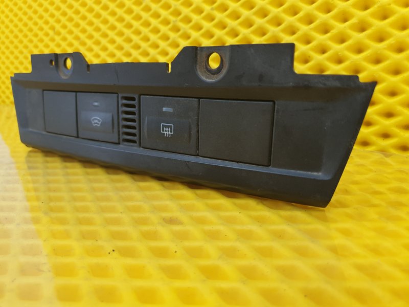 Блок кнопок Ford Focus 2006 2