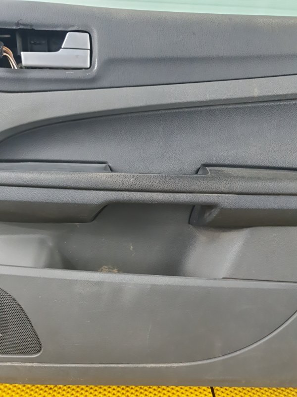 Дверь Ford Focus 2006 2