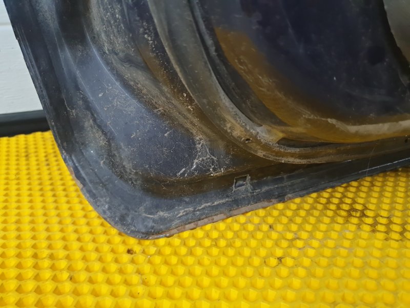 Дверь Ford Focus 2006 2