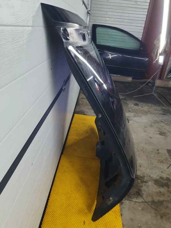 Крышка багажника Ford Focus 2006 2