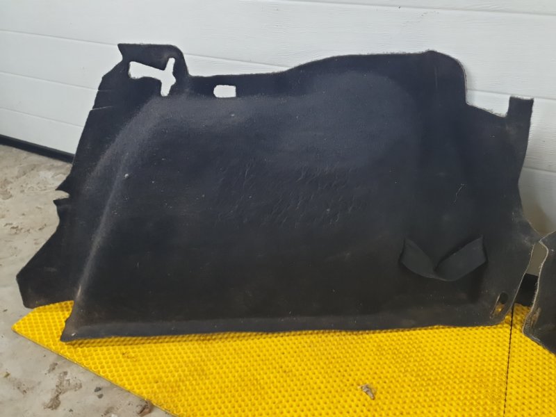 Обшивка багажника Ford Focus 2006 2