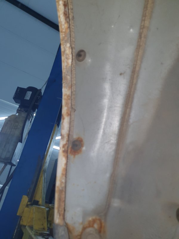 Крыло ( Четверть ) Mercedes-Benz e240 15.04.1998 210