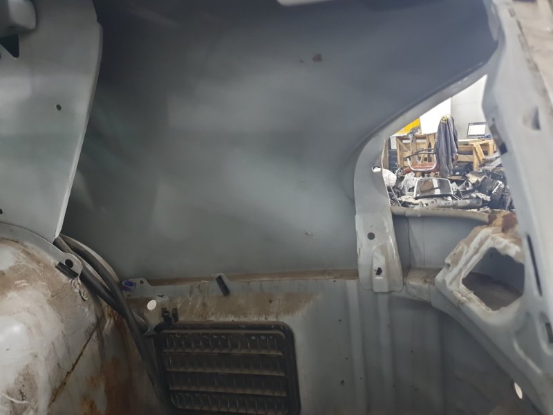 Крыло ( Четверть ) Mercedes-Benz e240 15.04.1998 210