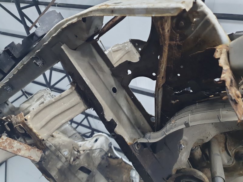 Панель передняя (Телевизор) Mercedes-Benz e240 15.04.1998 210