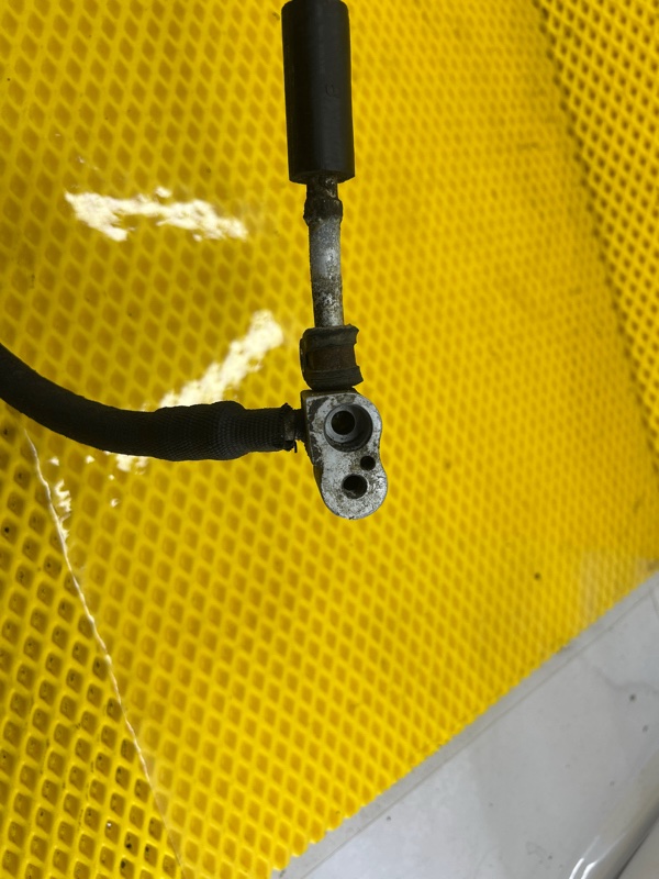 Трубка кондиционера Volkswagen Touareg 2003 7L6