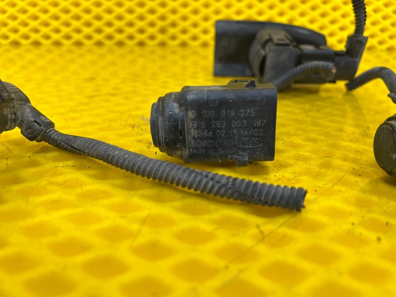 Парктроник Volkswagen Touareg 2003 7L6