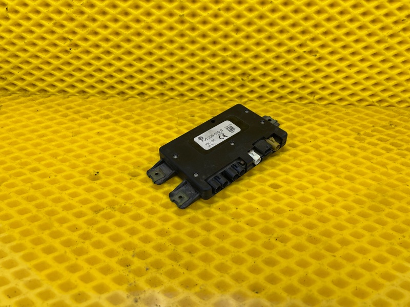 Усилитель антенны Volkswagen Touareg 2003 7L6