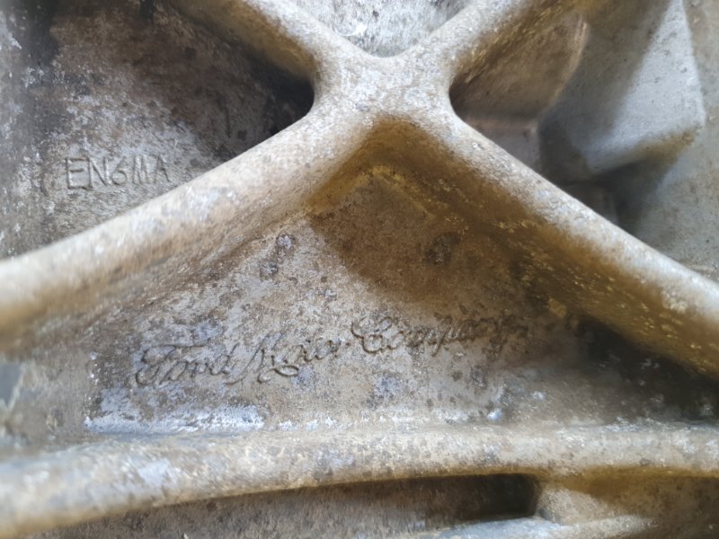 Кронштейн компрессора кондиционера Ford Focus 2006 2