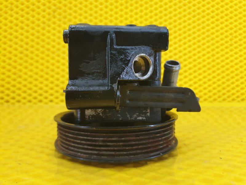 Насос ГУР Ford Focus 2006 2