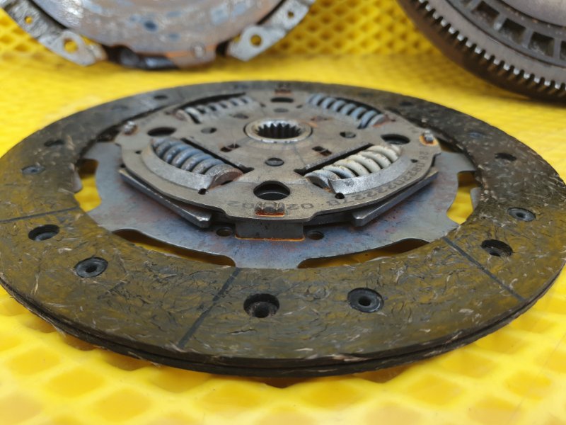 Маховик + комплект сцепления Ford Focus 2006 2