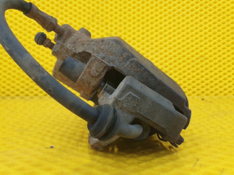 Суппорт Ford Focus 2006 2