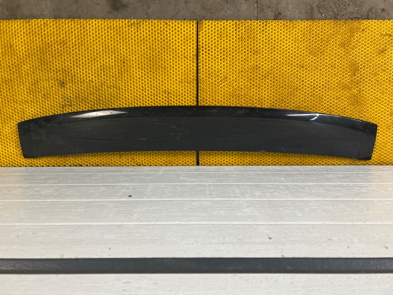 Спойлер Volkswagen Touareg 2003 7L6