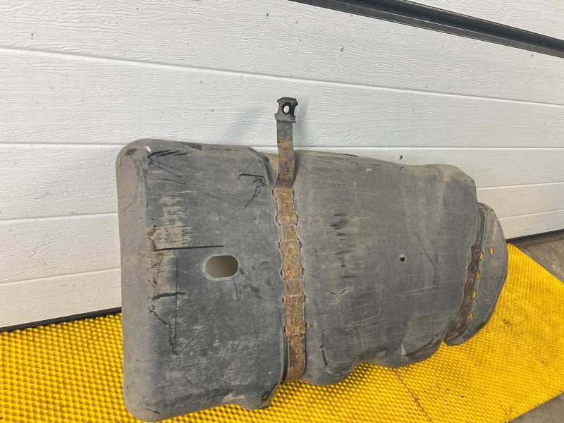 Защита топливного бака Volkswagen Touareg 2003 7L6