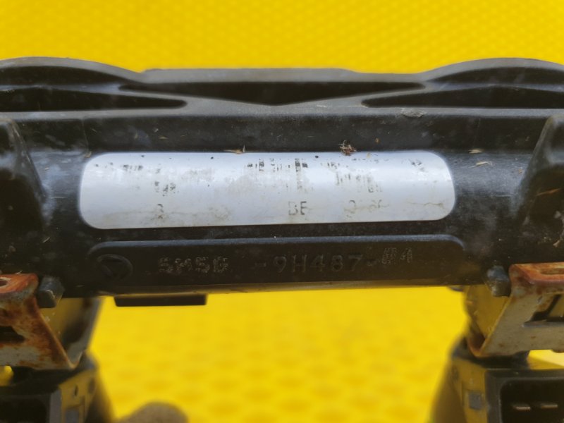 Рампа топливная Ford Focus 2006 2