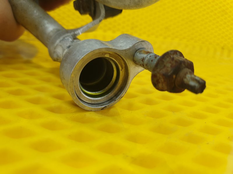 Трубка кондиционера Ford Focus 2006 2