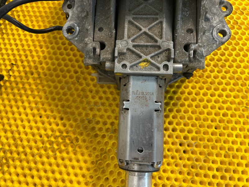 Колонка рулевая Volkswagen Touareg 2003 7L6