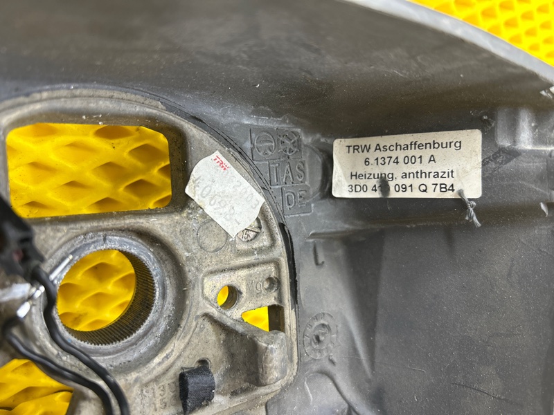 Руль (рулевое колесо) Volkswagen Touareg 2003 7L6