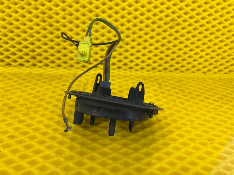 Подрулевой (шлейф) Mercedes-Benz e240 15.04.1998 210