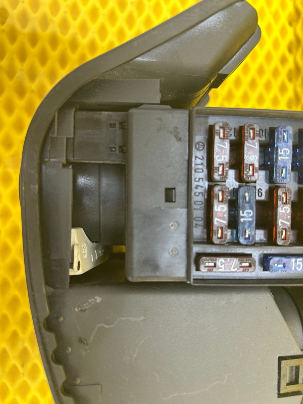 Блок управления светом Mercedes-Benz e240 15.04.1998 210