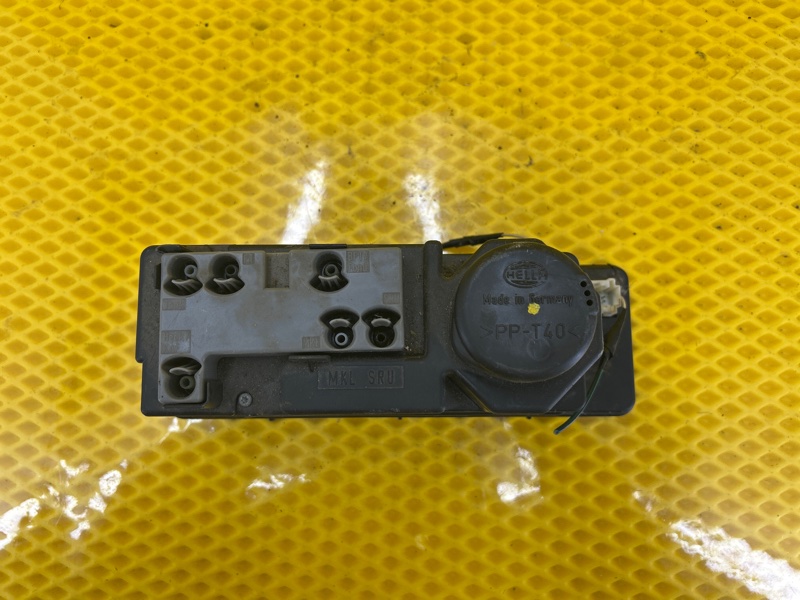 Блок управления центральным замком Mercedes-Benz e240 15.04.1998 210