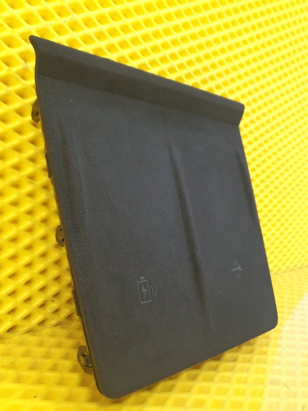 Накладка центральной консоли Omoda C5 2023