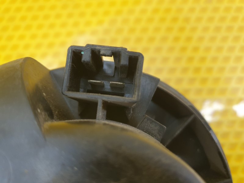 Мотор отопителя (вентилятор печки Ford Focus 2006 2