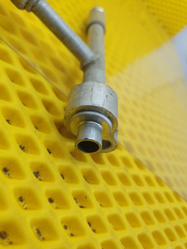 Трубка кондиционера Ford Focus 2006 2