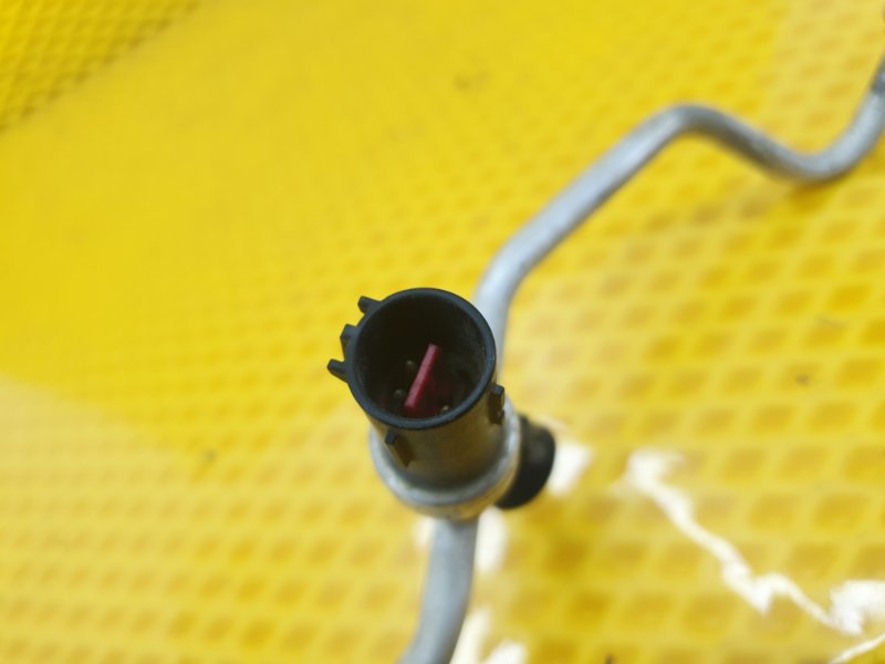 Трубка кондиционера Ford Focus 2006 2