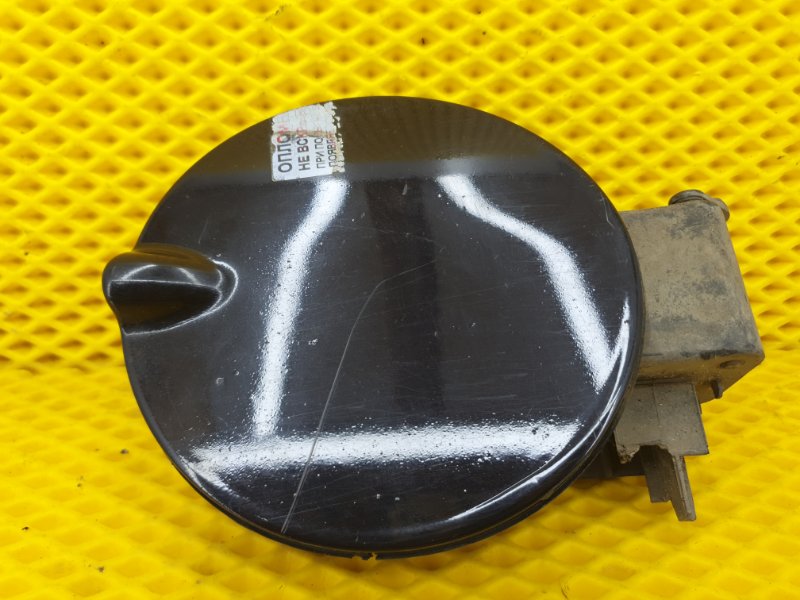 Лючок бензобака Ford Focus 2006 2