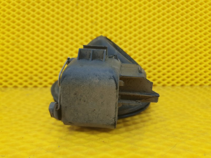 Лючок бензобака Ford Focus 2006 2