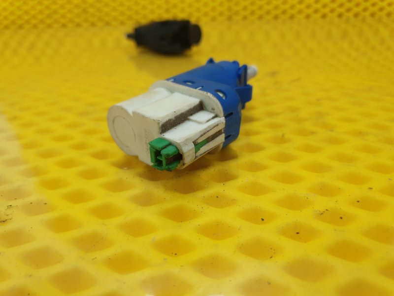 Датчик педали тормоза Ford Focus 2006 2