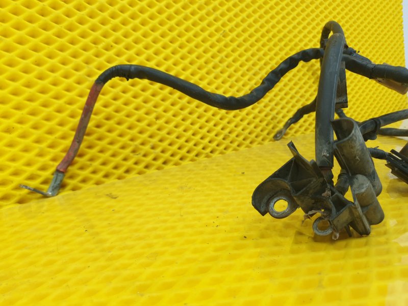 Провод генератора стартера вывод B+ Ford Focus 2006 2