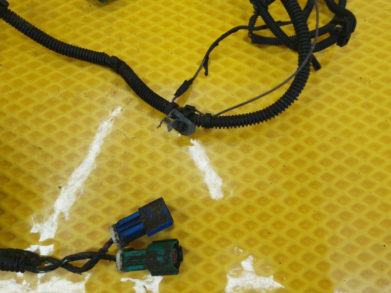 Проводка двигателя Ford Focus 2006 2