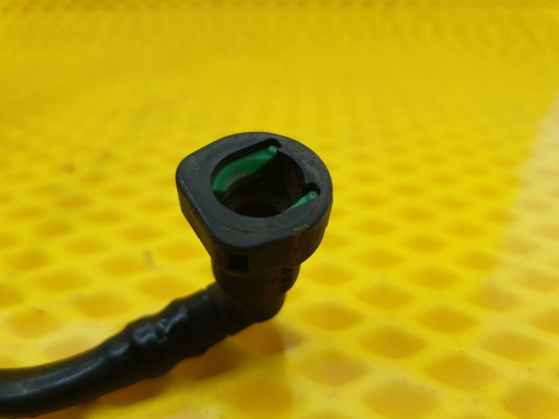 Клапан вентиляции топливного бака Ford Focus 2006 2