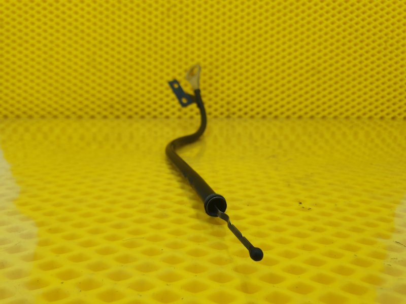 Щуп масляный Ford Focus 2006 2