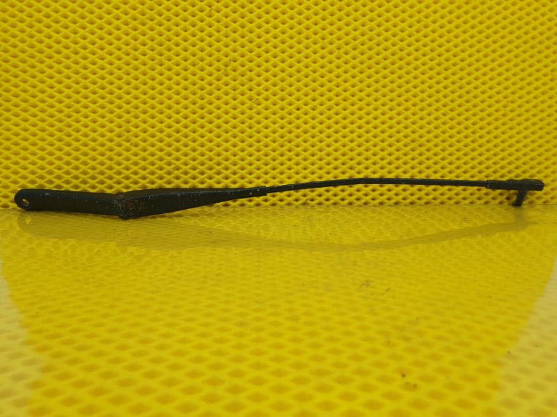 Поводок дворника Ford Focus 2006 2