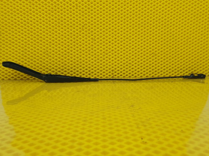 Поводок дворника Ford Focus 2006 2